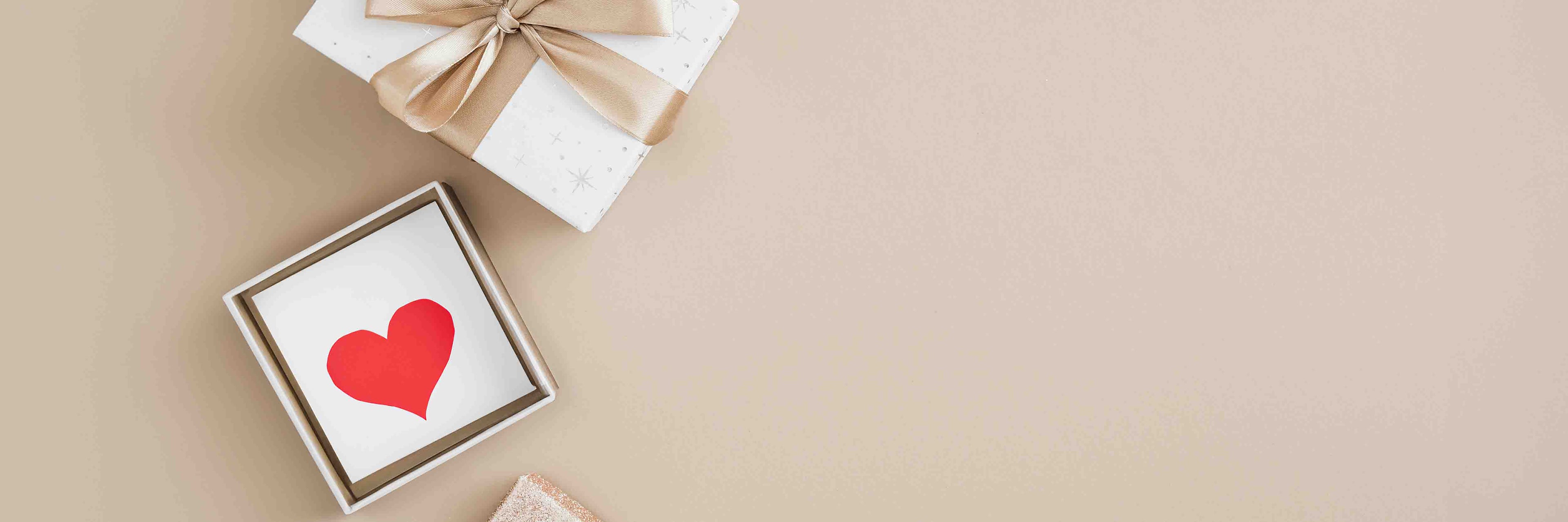 Send Authentic Chinese Herbal Soup Packets as Warm Gifts to Canada – Thoughtful Noxurishing Gift with Free Personalized Greeting Card. 送上健康港式養生湯包|移民加拿大窩心禮物首選 – 免費個人化心意卡,讓禮物更添心意